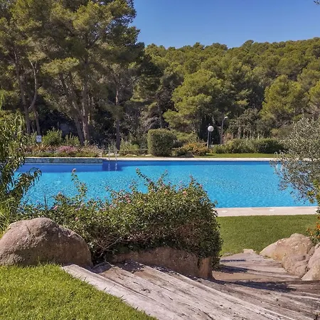 Sol Pins By Interhome * 塔马留